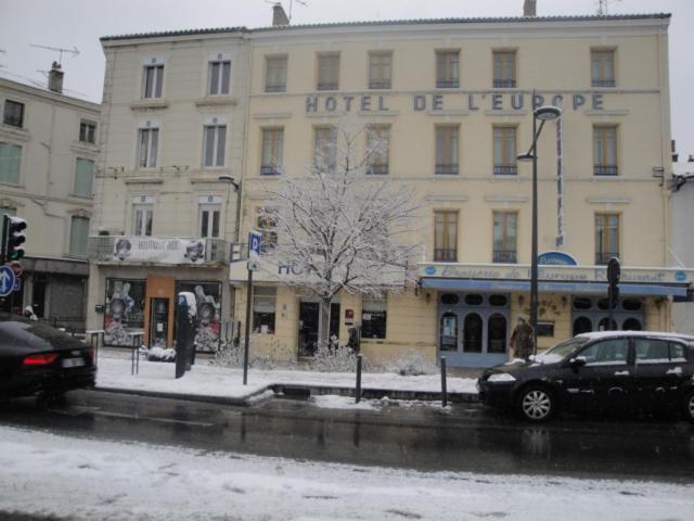 Hotel De L'Europe Валанс Стая снимка